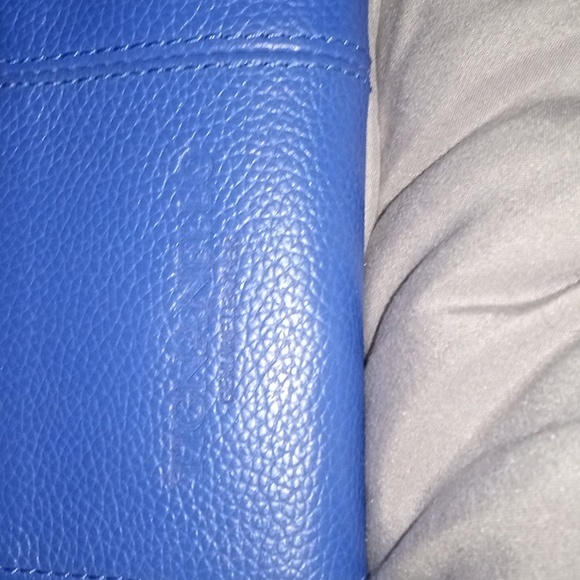 Tignanello genuine, leather wallet - Picture 8 of 11